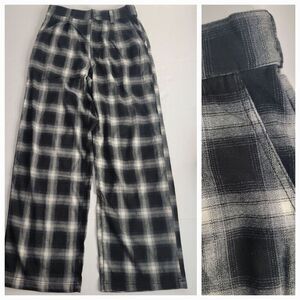 Kendall & Kylie Black and White Plaid Wide Leg Pants